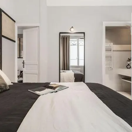 1studio Neuf Meublecheckprofile Appartamento Parigi