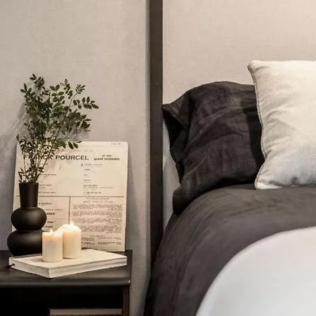 1studio Neuf Meublecheckprofile Parigi